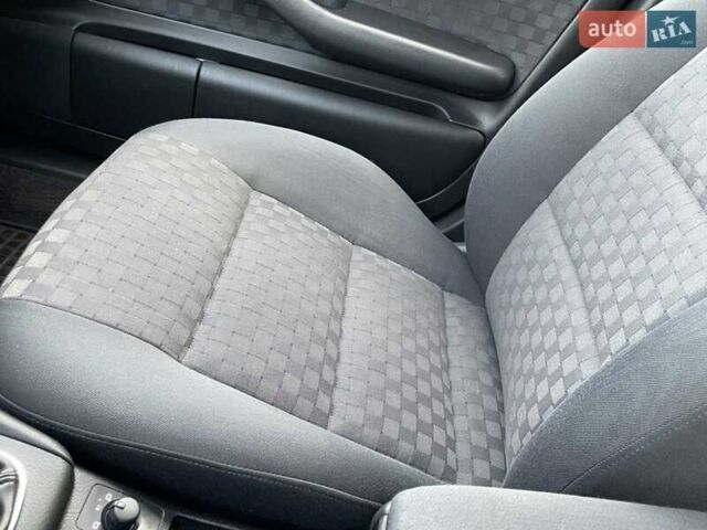 Серый Ауди А6, объемом двигателя 1.8 л и пробегом 219 тыс. км за 6250 $, фото 43 на Automoto.ua