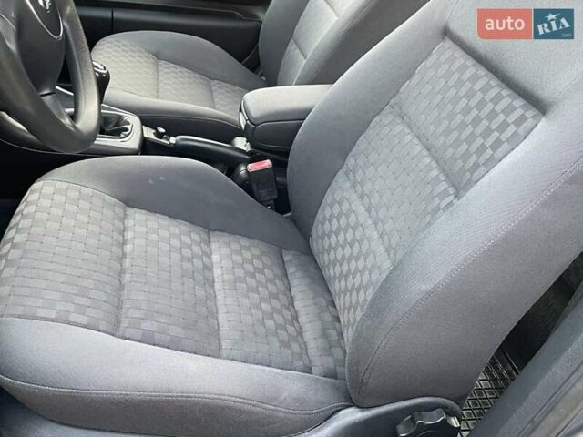 Серый Ауди А6, объемом двигателя 1.8 л и пробегом 219 тыс. км за 6250 $, фото 32 на Automoto.ua