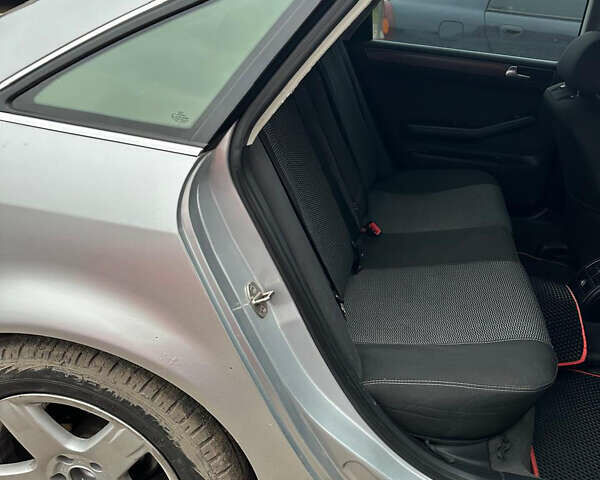Сірий Ауді А6, об'ємом двигуна 2.5 л та пробігом 303 тис. км за 4700 $, фото 5 на Automoto.ua