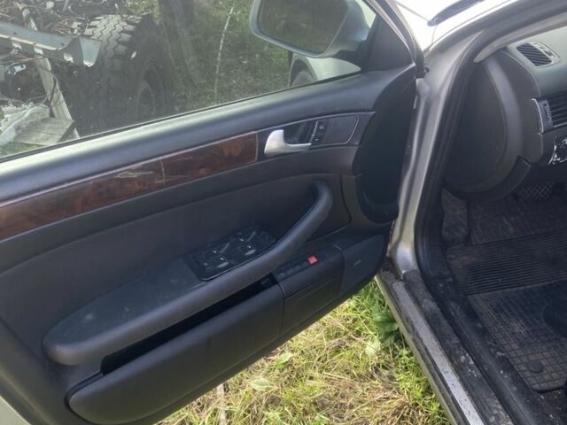 Серый Ауди А6, объемом двигателя 3 л и пробегом 400 тыс. км за 2100 $, фото 3 на Automoto.ua