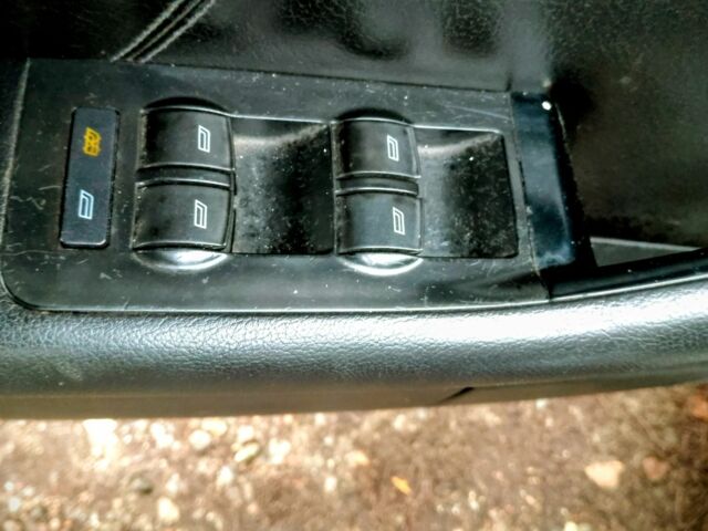 Сірий Ауді А6, об'ємом двигуна 3 л та пробігом 280 тис. км за 4650 $, фото 15 на Automoto.ua