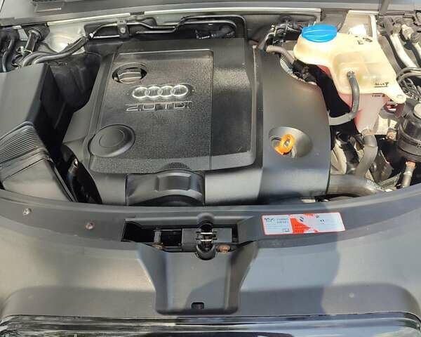 Сірий Ауді А6, об'ємом двигуна 2 л та пробігом 278 тис. км за 6800 $, фото 21 на Automoto.ua
