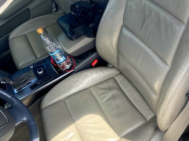 Сірий Ауді А6, об'ємом двигуна 3.1 л та пробігом 342 тис. км за 6999 $, фото 8 на Automoto.ua