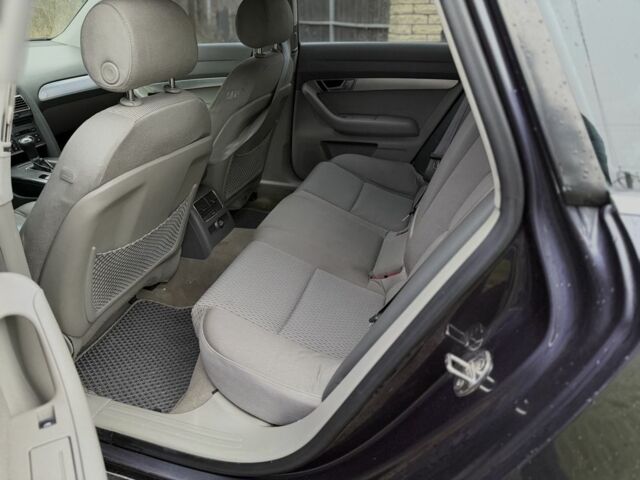 Серый Ауди А6, объемом двигателя 2.4 л и пробегом 230 тыс. км за 5900 $, фото 11 на Automoto.ua