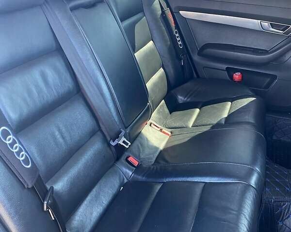 Ауді А6 2004 у Дрогобичі на Automoto.ua Сірий Ауді А6, об'ємом двигуна 2 л та пробігом 350 тис. км за 7300 $, фото 10 на Automoto.ua