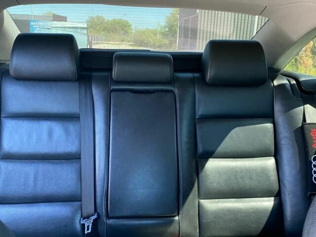 Серый Ауди А6, объемом двигателя 2 л и пробегом 350 тыс. км за 7300 $, фото 13 на Automoto.ua