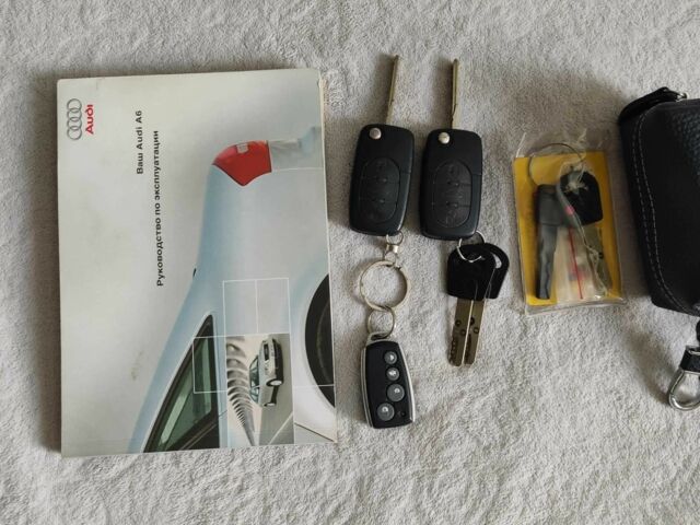 Серый Ауди А6, объемом двигателя 2.4 л и пробегом 303 тыс. км за 5300 $, фото 11 на Automoto.ua