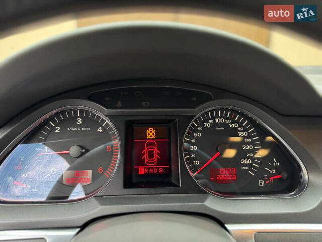 Сірий Ауді А6, об'ємом двигуна 3 л та пробігом 373 тис. км за 6450 $, фото 34 на Automoto.ua