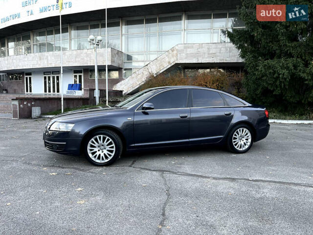 Ауді А6 2004 у Києві на Automoto.ua Сірий Ауді А6, об'ємом двигуна 3 л та пробігом 229 тис. км за 6399 $, фото 1 на Automoto.ua