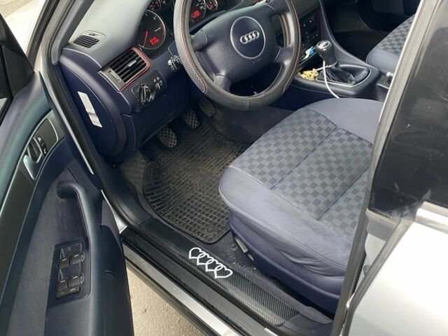 Серый Ауди А6, объемом двигателя 2.4 л и пробегом 271 тыс. км за 4800 $, фото 3 на Automoto.ua