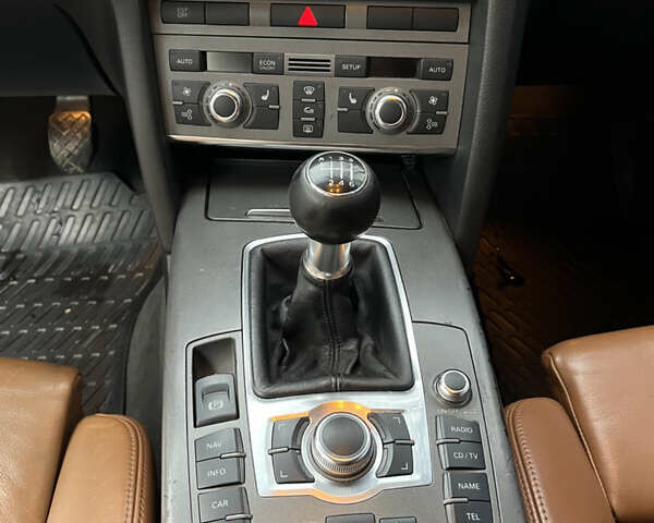 Серый Ауди А6, объемом двигателя 2.39 л и пробегом 303 тыс. км за 6200 $, фото 100 на Automoto.ua