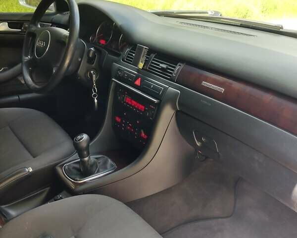 Серый Ауди А6, объемом двигателя 2.4 л и пробегом 303 тыс. км за 4800 $, фото 3 на Automoto.ua