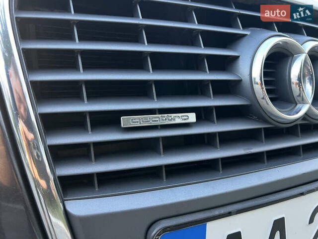 Ауді А6 2004 у Києві на Automoto.ua Сірий Ауді А6, об'ємом двигуна 3 л та пробігом 229 тис. км за 6399 $, фото 13 на Automoto.ua