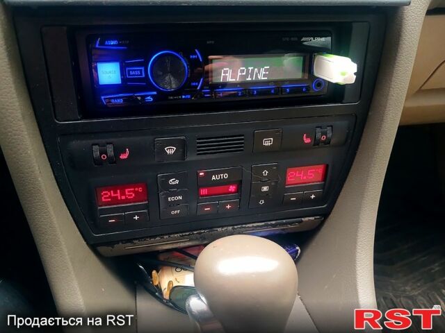 Серый Ауди А6, объемом двигателя 2 л и пробегом 260 тыс. км за 5500 $, фото 7 на Automoto.ua