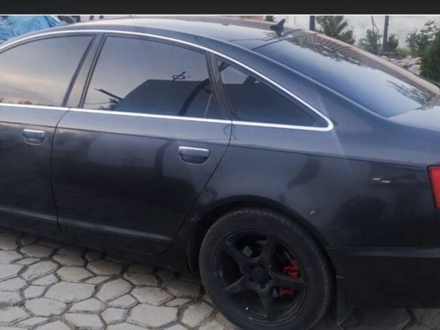 Серый Ауди А6, объемом двигателя 2.4 л и пробегом 300 тыс. км за 4500 $, фото 3 на Automoto.ua