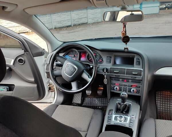 Сірий Ауді А6, об'ємом двигуна 1.97 л та пробігом 273 тис. км за 6500 $, фото 18 на Automoto.ua