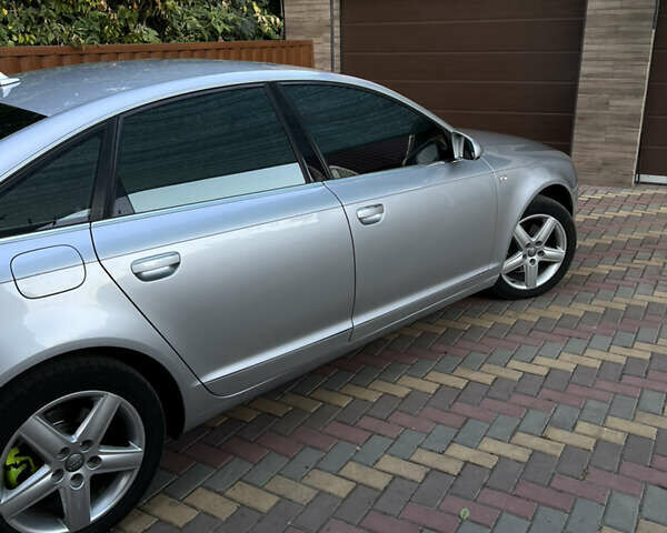 Серый Ауди А6, объемом двигателя 2.4 л и пробегом 216 тыс. км за 6500 $, фото 5 на Automoto.ua