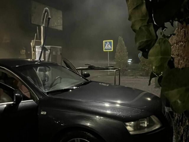 Сірий Ауді А6, об'ємом двигуна 3 л та пробігом 223 тис. км за 6300 $, фото 4 на Automoto.ua