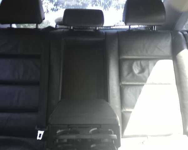 Серый Ауди А6, объемом двигателя 2.4 л и пробегом 301 тыс. км за 6100 $, фото 1 на Automoto.ua