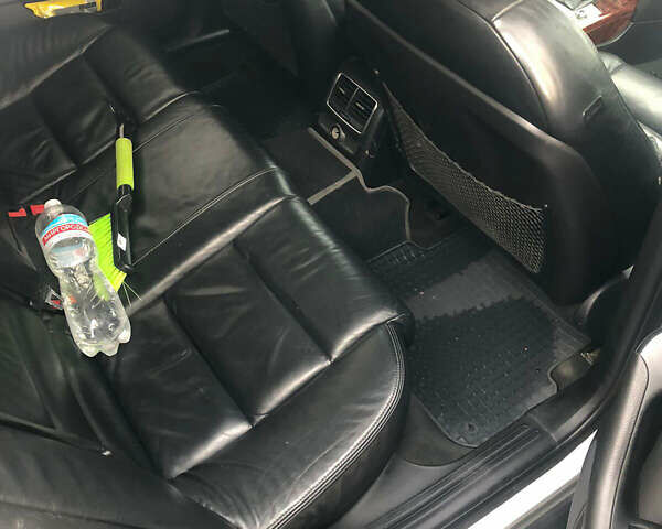 Серый Ауди А6, объемом двигателя 3 л и пробегом 280 тыс. км за 6800 $, фото 5 на Automoto.ua