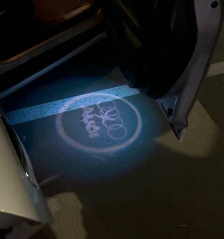 Сірий Ауді А6, об'ємом двигуна 1.97 л та пробігом 273 тис. км за 6500 $, фото 15 на Automoto.ua