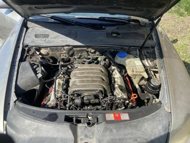 Серый Ауди А6, объемом двигателя 3.1 л и пробегом 200 тыс. км за 1300 $, фото 4 на Automoto.ua