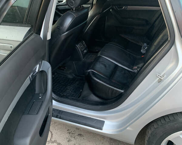 Серый Ауди А6, объемом двигателя 2.4 л и пробегом 264 тыс. км за 5000 $, фото 5 на Automoto.ua