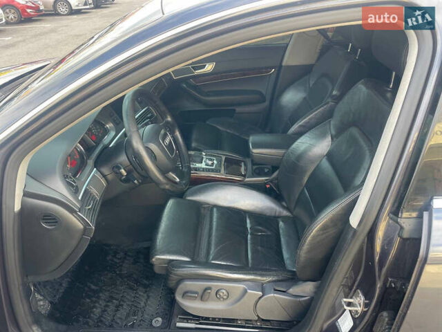 Ауді А6 2004 у Бердичеве на Automoto.ua Сірий Ауді А6, об'ємом двигуна 3 л та пробігом 350 тис. км за 6900 $, фото 11 на Automoto.ua