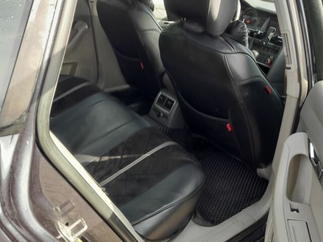 Серый Ауди А6, объемом двигателя 3 л и пробегом 305 тыс. км за 3850 $, фото 6 на Automoto.ua