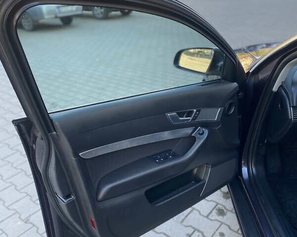 Сірий Ауді А6, об'ємом двигуна 2.4 л та пробігом 190 тис. км за 6700 $, фото 19 на Automoto.ua