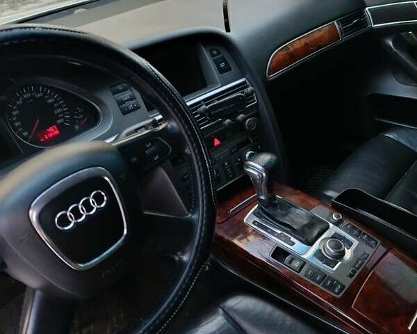 Серый Ауди А6, объемом двигателя 2.4 л и пробегом 213 тыс. км за 6500 $, фото 4 на Automoto.ua