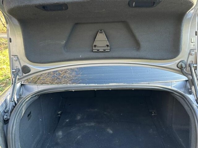 Серый Ауди А6, объемом двигателя 2 л и пробегом 240 тыс. км за 3999 $, фото 9 на Automoto.ua