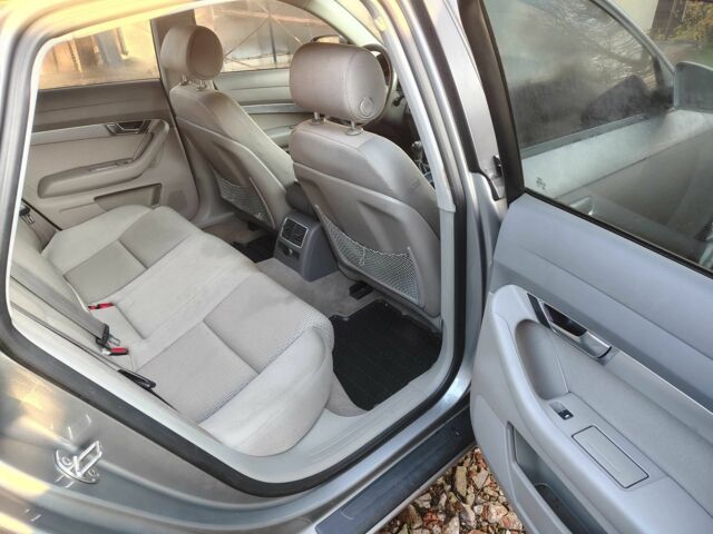 Сірий Ауді А6, об'ємом двигуна 2 л та пробігом 298 тис. км за 7500 $, фото 10 на Automoto.ua