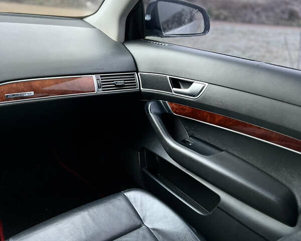 Сірий Ауді А6, об'ємом двигуна 2.98 л та пробігом 376 тис. км за 5700 $, фото 17 на Automoto.ua