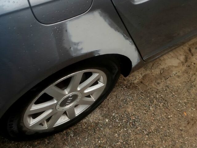 Ауди А6 2005 в Харькове на Automoto.ua Серый Ауди А6, объемом двигателя 2.5 л и пробегом 400 тыс. км за 6500 $, фото 2 на Automoto.ua