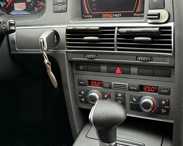 Сірий Ауді А6, об'ємом двигуна 2.4 л та пробігом 289 тис. км за 7300 $, фото 6 на Automoto.ua