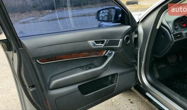 Сірий Ауді А6, об'ємом двигуна 3 л та пробігом 320 тис. км за 8000 $, фото 11 на Automoto.ua