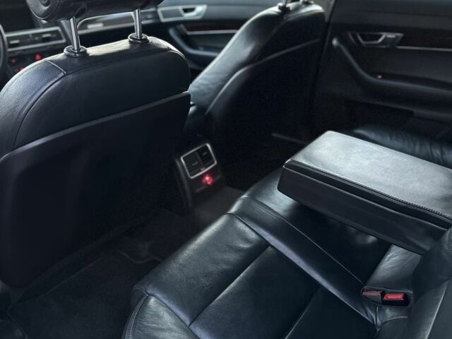 Сірий Ауді А6, об'ємом двигуна 3 л та пробігом 370 тис. км за 3999 $, фото 10 на Automoto.ua