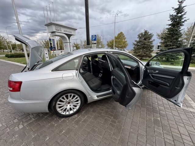 Ауди А6 2005 в Николаеве на Automoto.ua Серый Ауди А6, объемом двигателя 3 л и пробегом 299 тыс. км за 3399 $, фото 10 на Automoto.ua