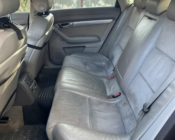 Серый Ауди А6, объемом двигателя 3 л и пробегом 300 тыс. км за 9450 $, фото 8 на Automoto.ua