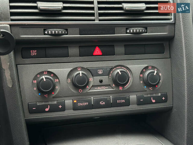 Серый Ауди А6, объемом двигателя 2.39 л и пробегом 252 тыс. км за 6900 $, фото 29 на Automoto.ua