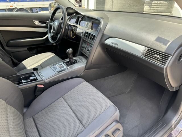 Серый Ауди А6, объемом двигателя 2 л и пробегом 270 тыс. км за 8300 $, фото 5 на Automoto.ua