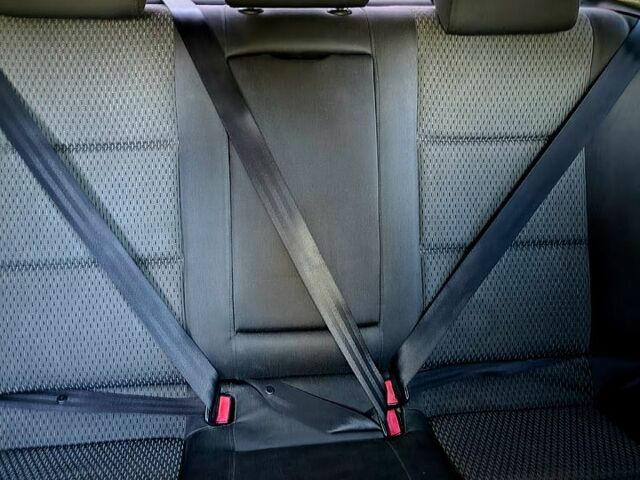 Ауді А6 2005 у Коростене на Automoto.ua Сірий Ауді А6, об'ємом двигуна 2.7 л та пробігом 407 тис. км за 7200 $, фото 12 на Automoto.ua