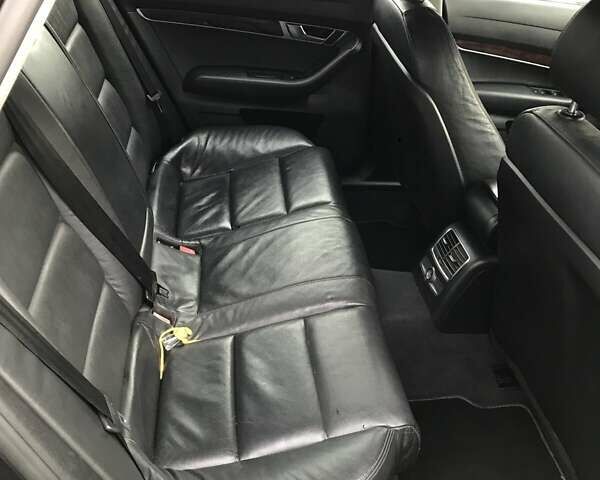 Ауді А6 2005 у Сарнах на Automoto.ua Сірий Ауді А6, об'ємом двигуна 3 л та пробігом 250 тис. км за 4500 $, фото 32 на Automoto.ua