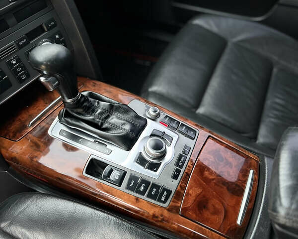 Сірий Ауді А6, об'ємом двигуна 2.98 л та пробігом 374 тис. км за 7000 $, фото 30 на Automoto.ua