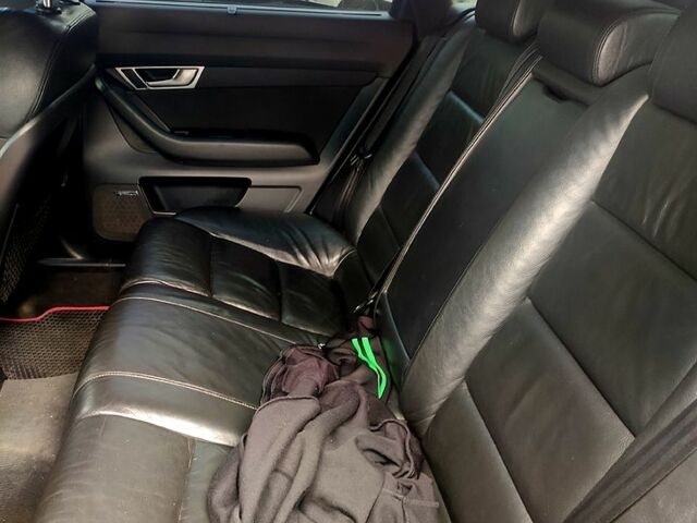 Ауди А6 2005 в Харькове на Automoto.ua Серый Ауди А6, объемом двигателя 2.5 л и пробегом 400 тыс. км за 6500 $, фото 4 на Automoto.ua