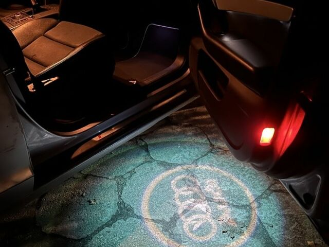 Серый Ауди А6, объемом двигателя 2 л и пробегом 240 тыс. км за 3999 $, фото 22 на Automoto.ua