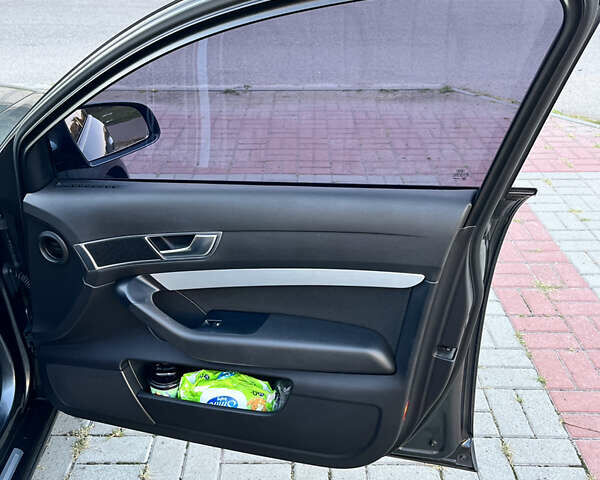 Серый Ауди А6, объемом двигателя 2.7 л и пробегом 305 тыс. км за 9350 $, фото 40 на Automoto.ua