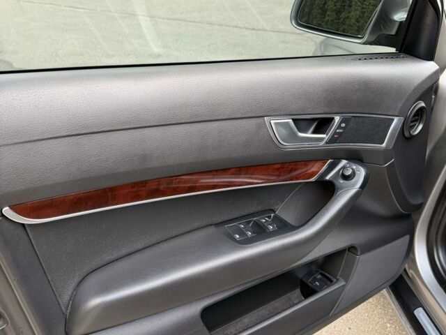 Сірий Ауді А6, об'ємом двигуна 3 л та пробігом 355 тис. км за 7900 $, фото 17 на Automoto.ua