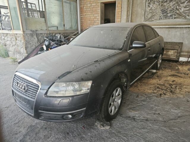 Серый Ауди А6, объемом двигателя 3.2 л и пробегом 260 тыс. км за 3500 $, фото 2 на Automoto.ua